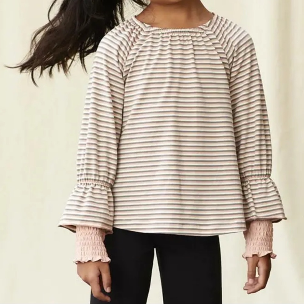 Matilda Jane NWT smocked cuff top. Size 10.